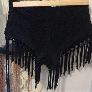 LF crochet/fringe short